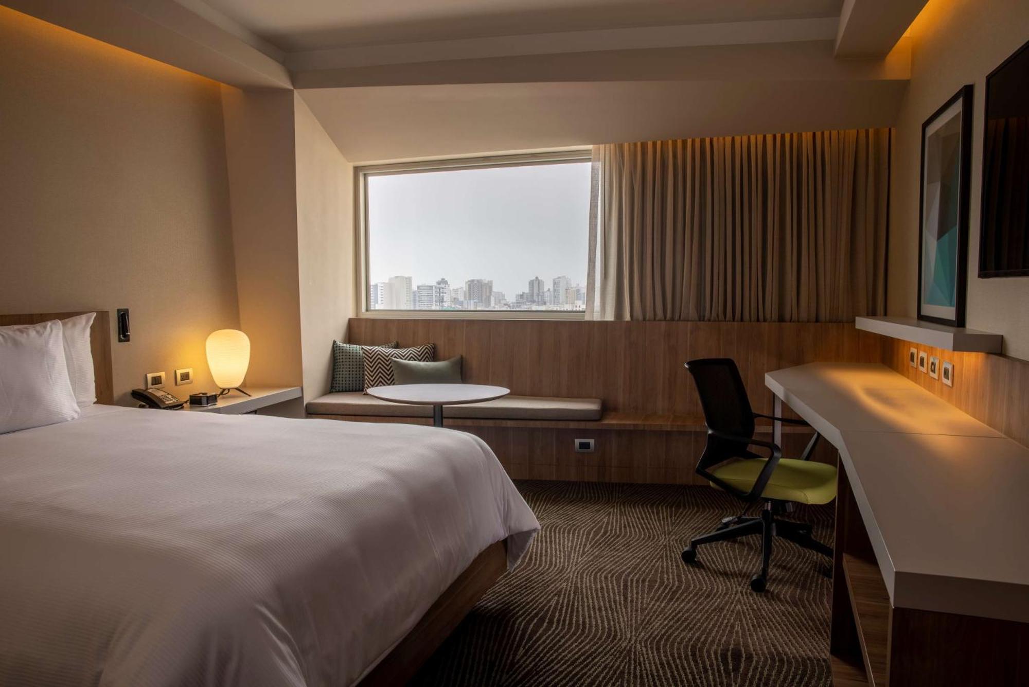 Hilton Garden Miraflores Hotel