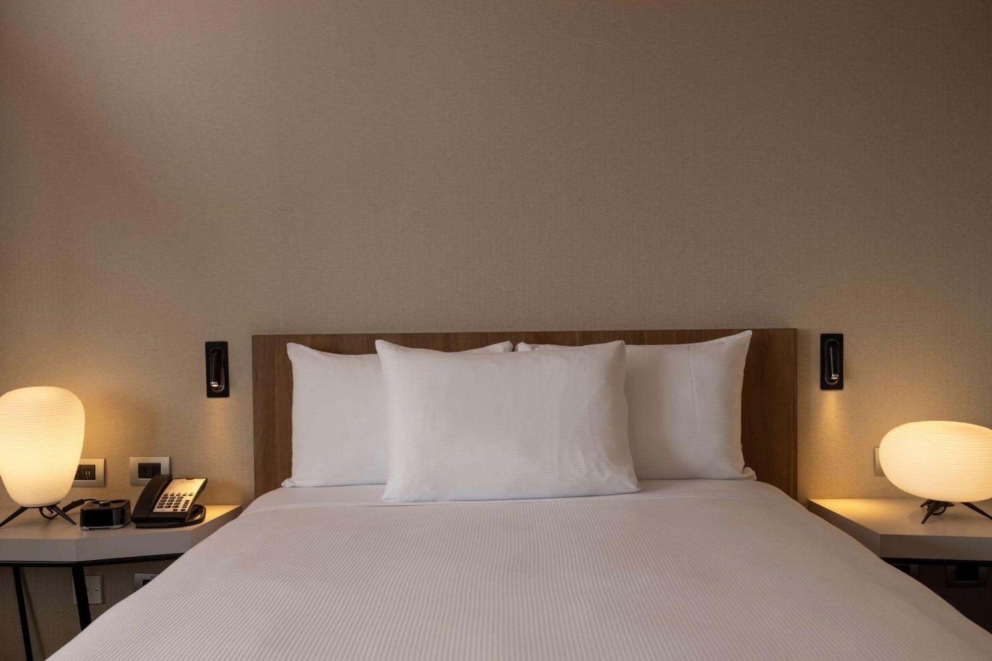 Hilton Garden Miraflores 4*